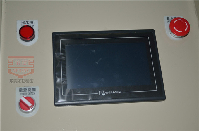 亚虎888电子伺服送料机触摸屏